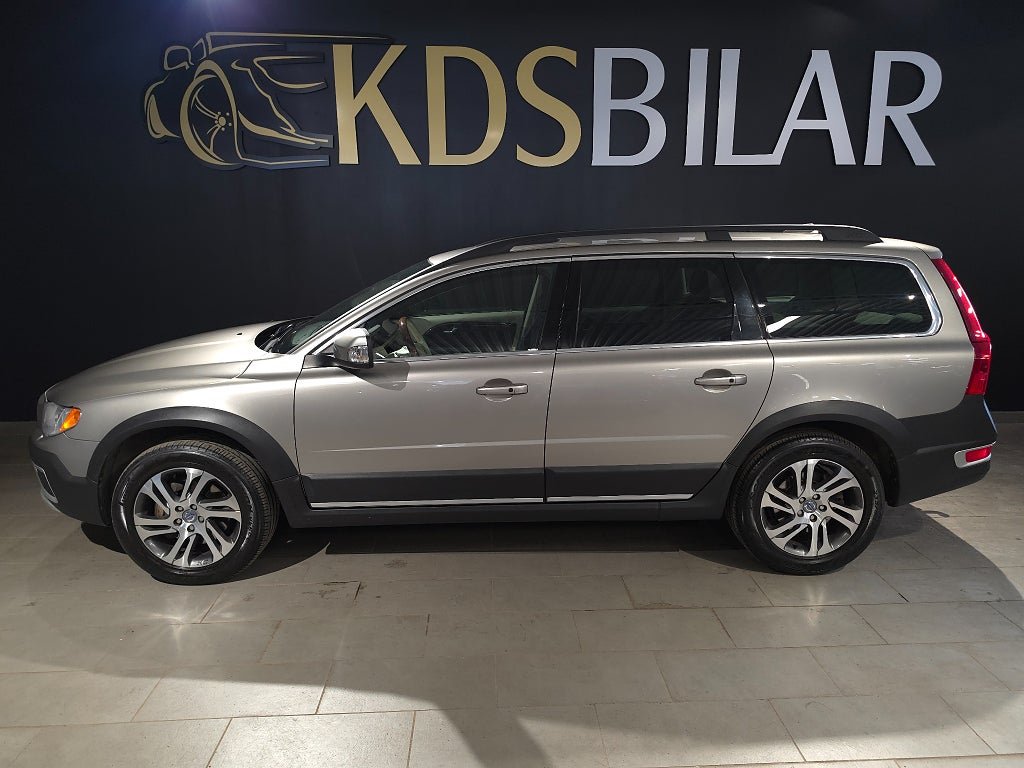 Volvo XC70 D5 AWD Geartronic Summum Euro 5 215hk | Drag | Värmare