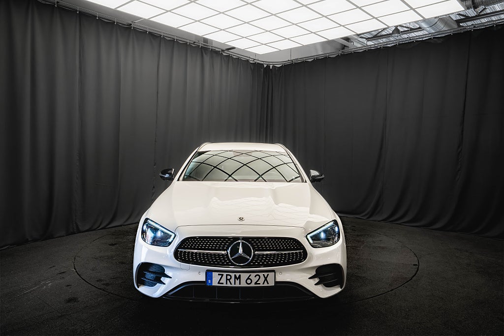 Mercedes-Benz E300 de T AMG NIGHT DRAG 360° WIDESCREEN IHC+ 306hk