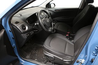 Halvkombi Hyundai i10 9 av 21