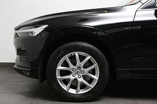 SUV Volvo XC60 7 av 29