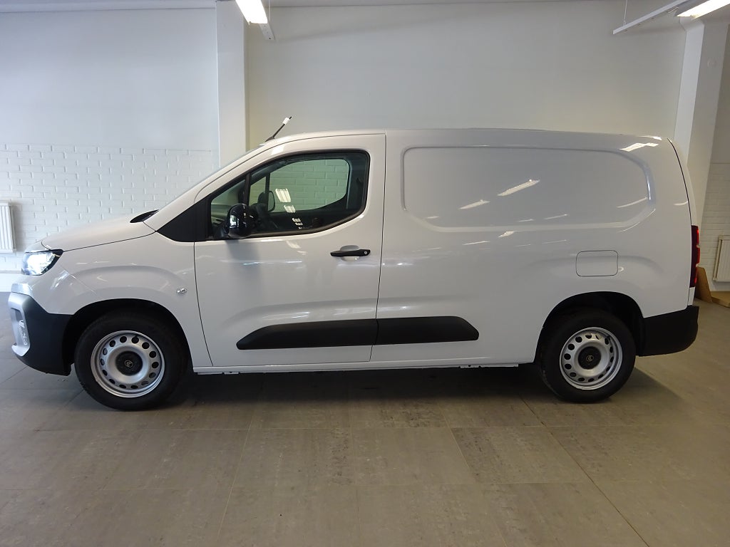 Citroën Berlingo L2 130 hk AT8 BASIC