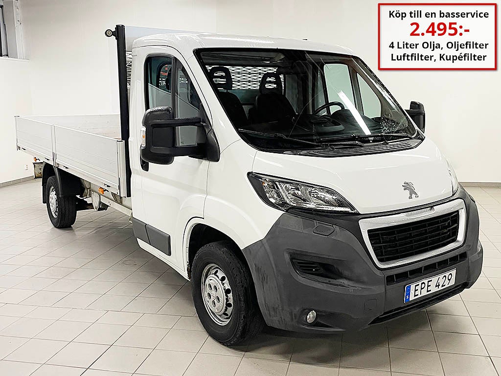 Peugeot Boxer Chassi Cab 335 2.2 HDi 150hk MOMS-BIL