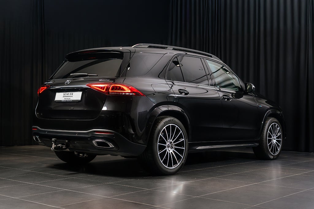 Gallery image 3 of 16