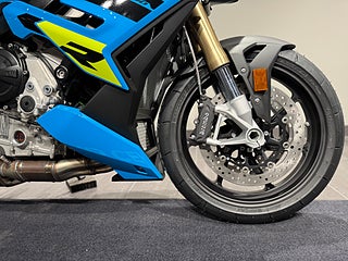 BMW S1000R