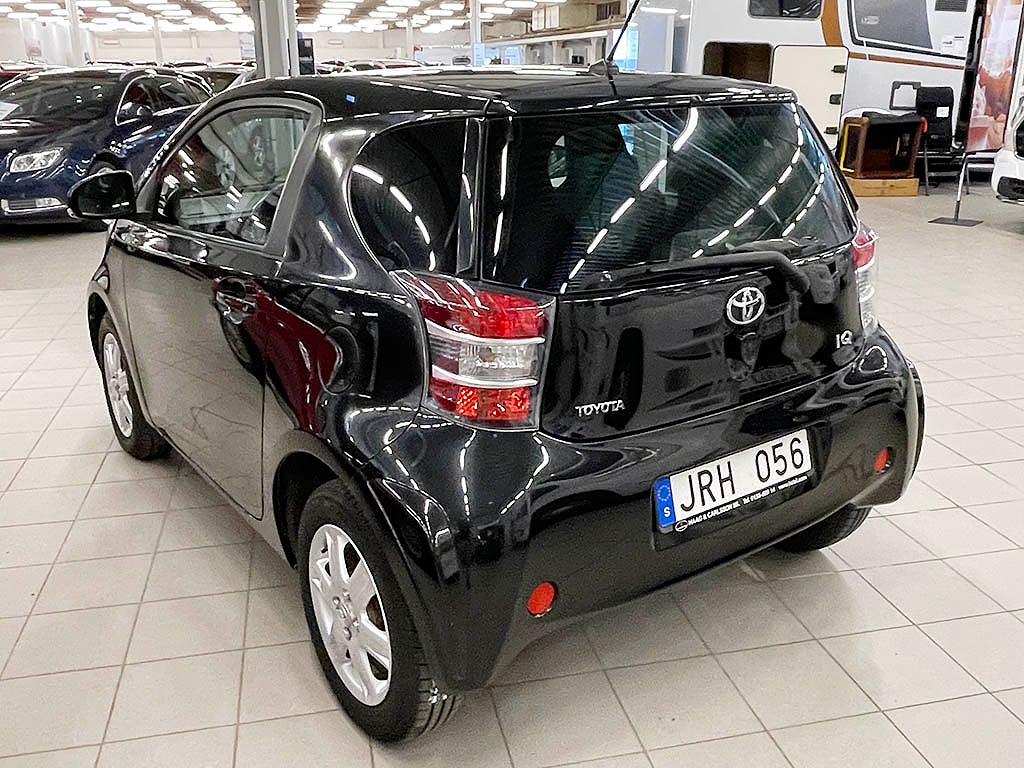 Toyota iQ 1.0 VVT-i Manuell 68hk