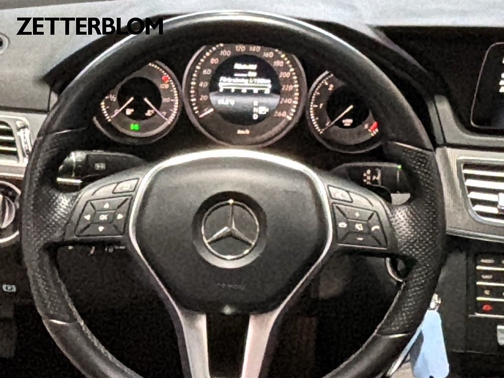 Sedan Mercedes-Benz E 12 av 16