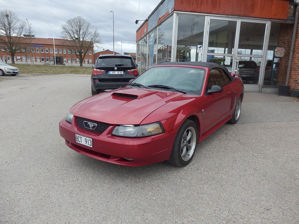 Ford Mustang GT Convertible GT