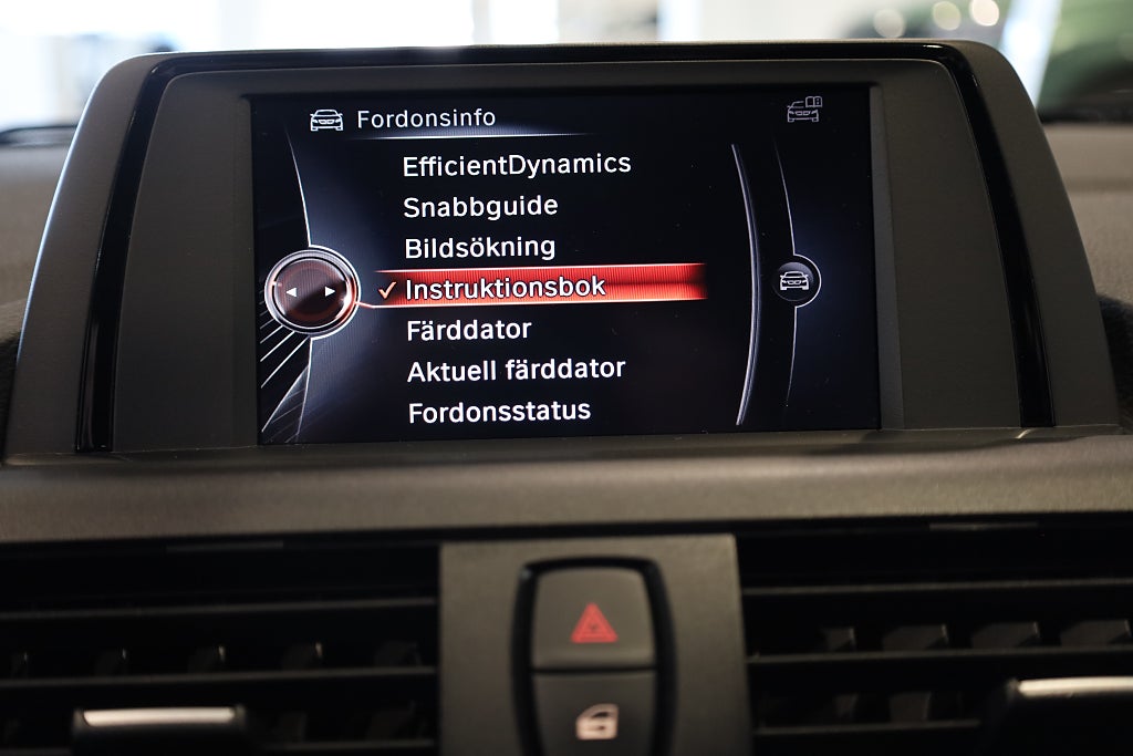 BMW 116i 5-dörrars Steptronic M Sport PDC Blåtand Connected 2015