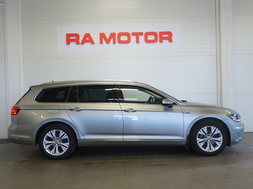 Volkswagen Passat SC GTE Plug-in 1.4 TSI 218hk Executive Kamera Dragkrok 2017