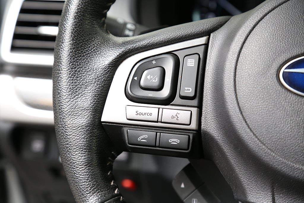 Subaru Forester 2,0i 150hk XE AWD Aut Skinn Extraljus Dragkrok 2019