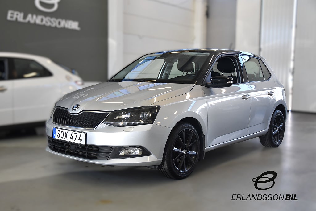 Skoda Fabia 1.2 TSI Style DRAGKROK P-SENSORER CARPLAY