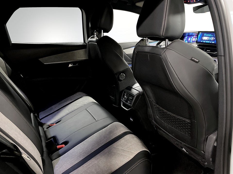 Bild på Peugeot 3008 GT Hybrid4 PHEV 300hk Aut 4WD B-KAMERA CARPLAY