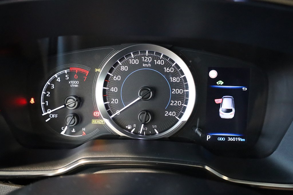 Toyota Corolla Touring Sports Hybrid e-CVT Motorv Drag Moms 2022