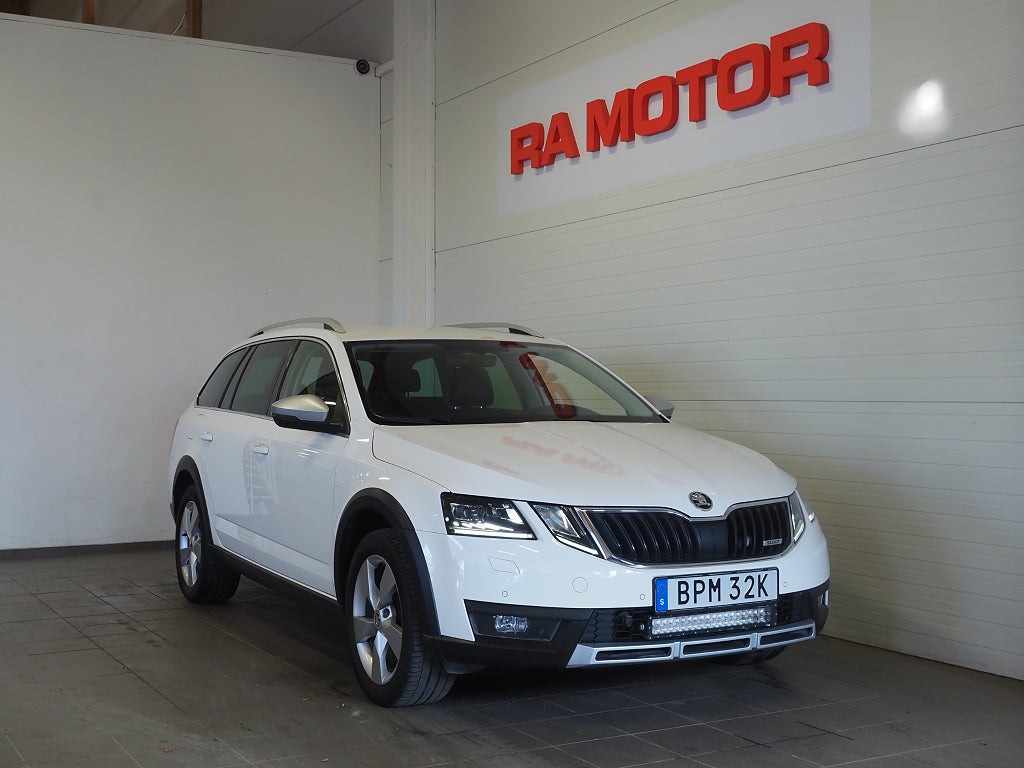 Skoda Octavia Scout 2.0 TDI 184hk 4x4 Premium | Drag | D-värm | Navi | 2020