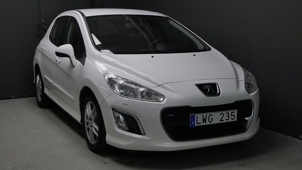 Peugeot 308 5-dörrar 1.6 e-HDi FAP Nybesiktad 