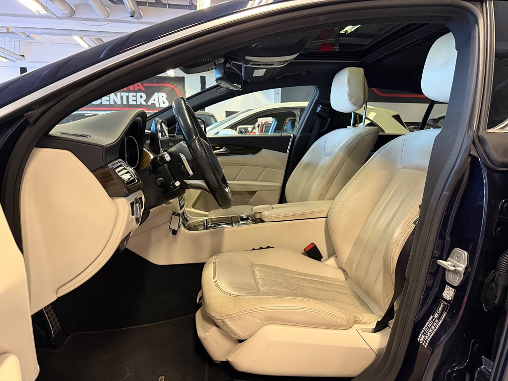 Mercedes-Benz CLS 2015 - miniatyr 12