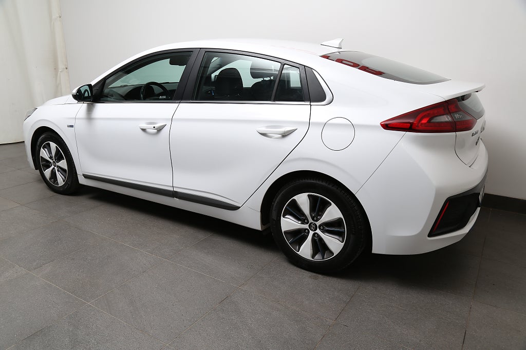 Hyundai IONIQ Hybrid 1,6 141hk PremiumEco Aut Navi Kamera