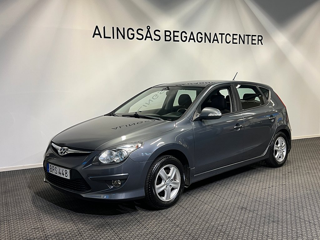 Hyundai i30 1.6 Business Euro 5 / Dragkrok / Vinterhjul