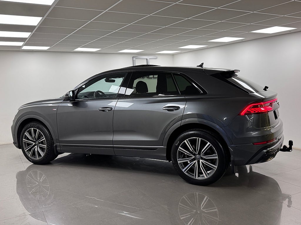 Audi Q8 2019 - miniatyr 10