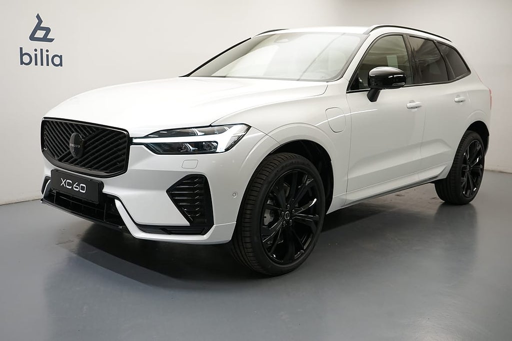 Volvo XC60 T6 Plus Dark Nordic Edition, Förarstol elmanöv...