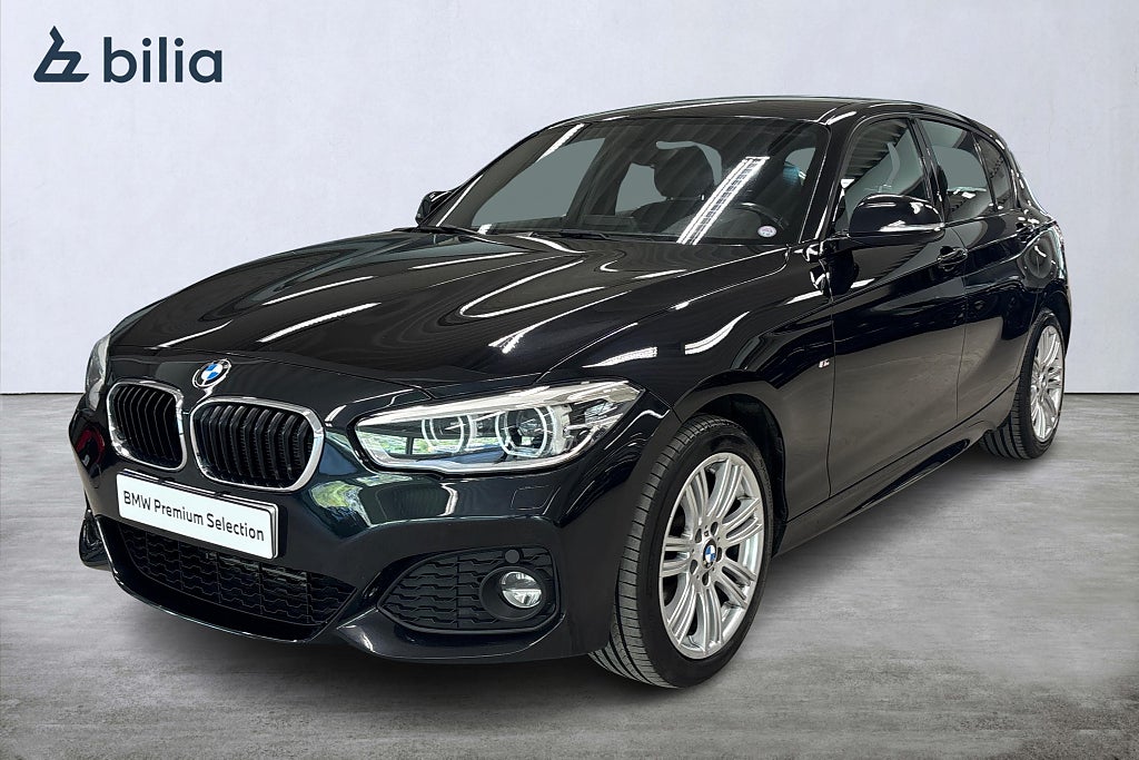 BMW 118d xDrive M-Sport | Tygklädsel | PDC bak | Bluetooth 
