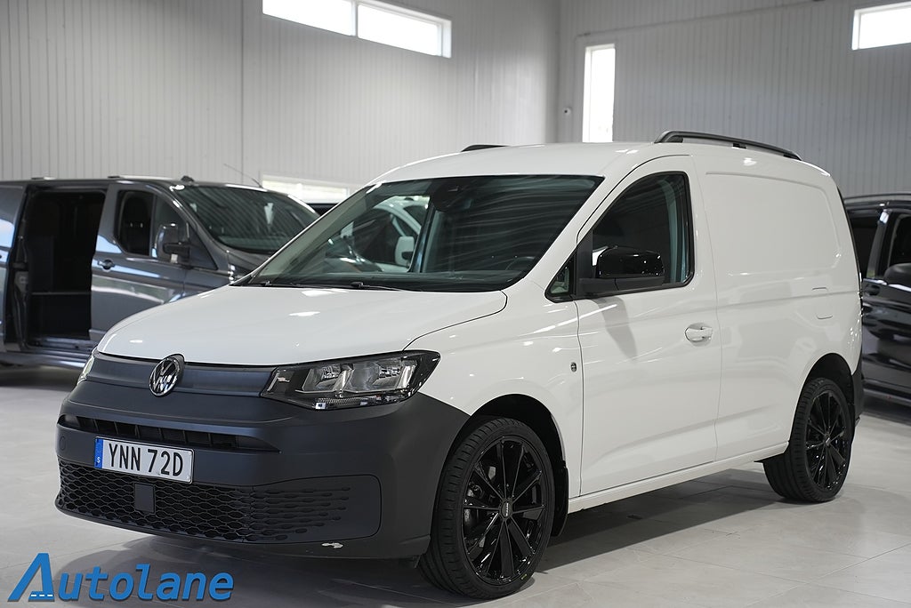Volkswagen Caddy Cargo 2.0 TDI BMT Värmare,Dragkrok,Kamera,Carplay 102hk