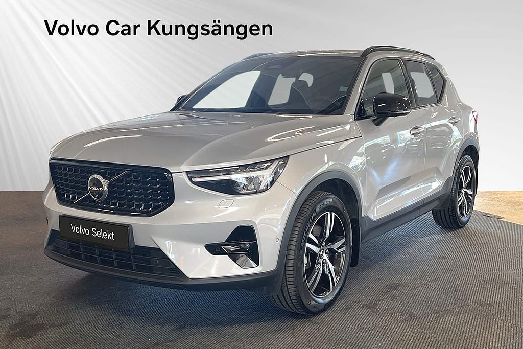 Volvo XC40 B3 FWD Bensin Plus Dark Selekt