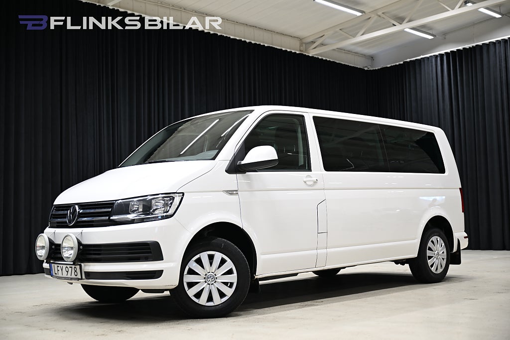 Volkswagen Caravelle DSG 150HK L2 9-Sits|Drag|Backkamera|M/K-Värmare|EnÄgare