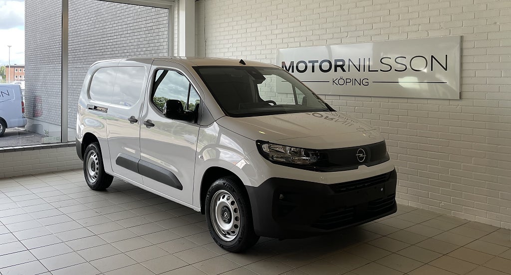 Opel Combo-e L2 Batteri 50kWh Drag Värmepump 330km WLTP