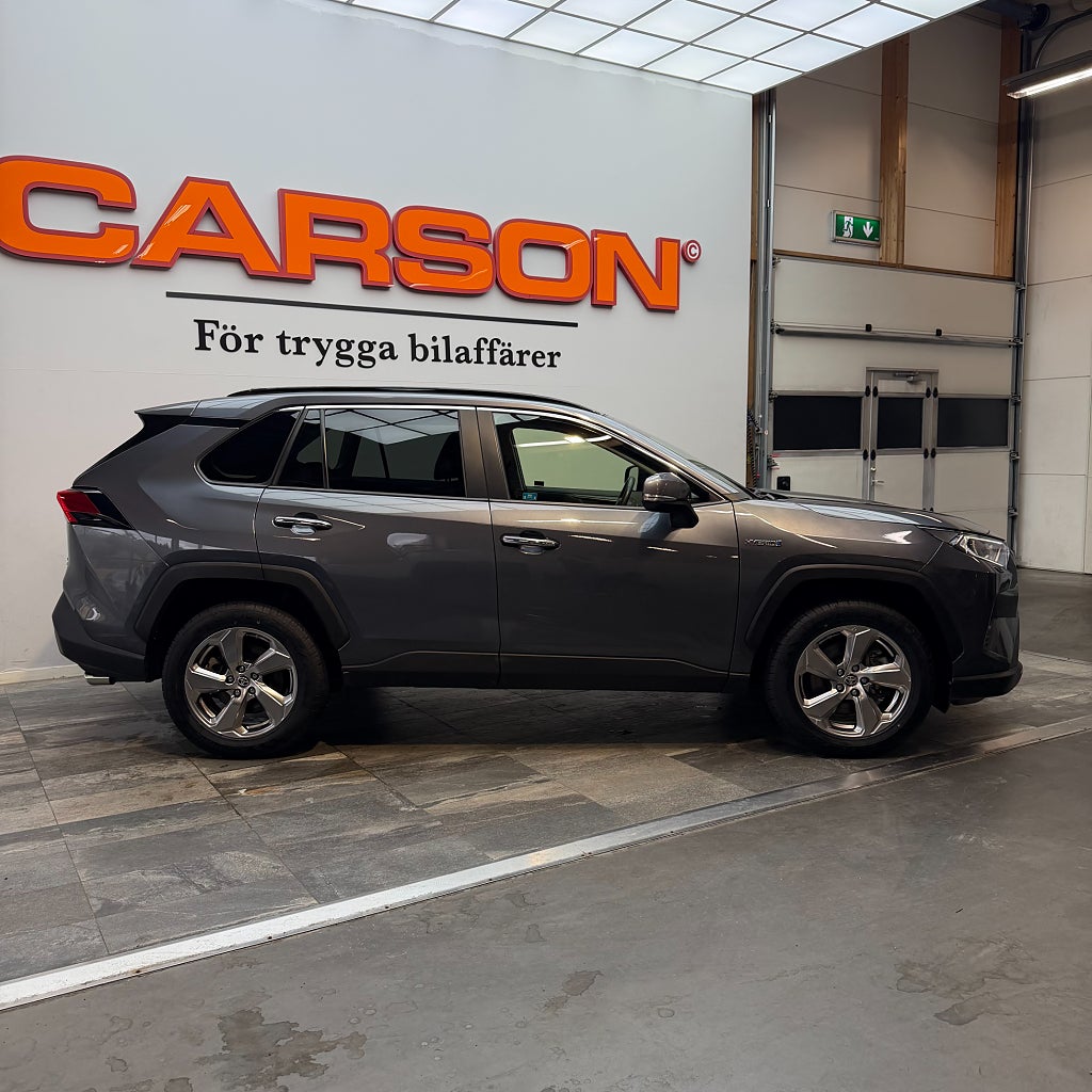 Toyota RAV4 Hybrid AWD-i E-CVT Executive Carplay Backkamera 222hk