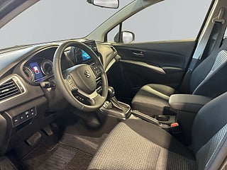 Suzuki S-Cross Hybrid AWD Värmare Farthållare 360-kamera SoV