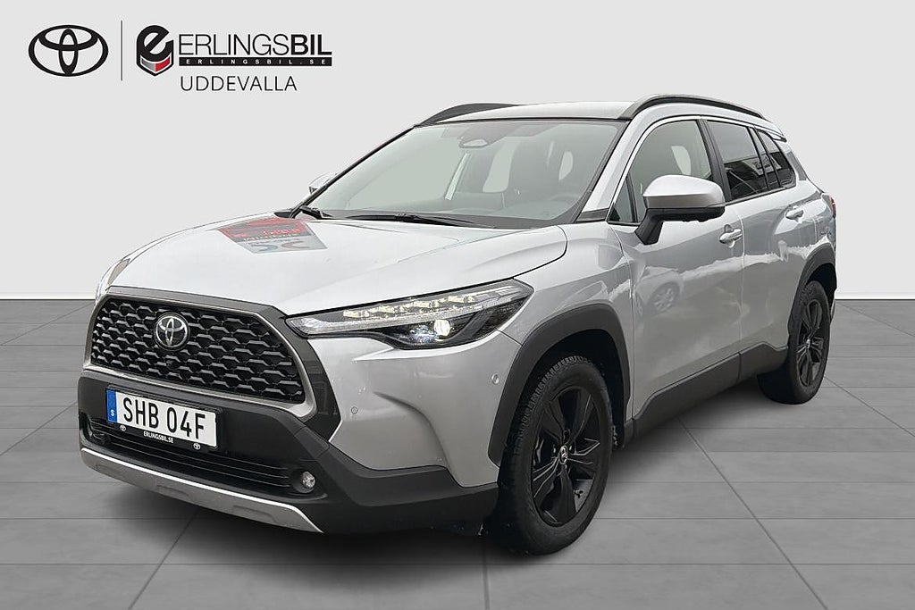 Toyota Corolla Cross 2.0 HYBRID AWD-i EXECUTIVE SKINN JBL V-HJUL