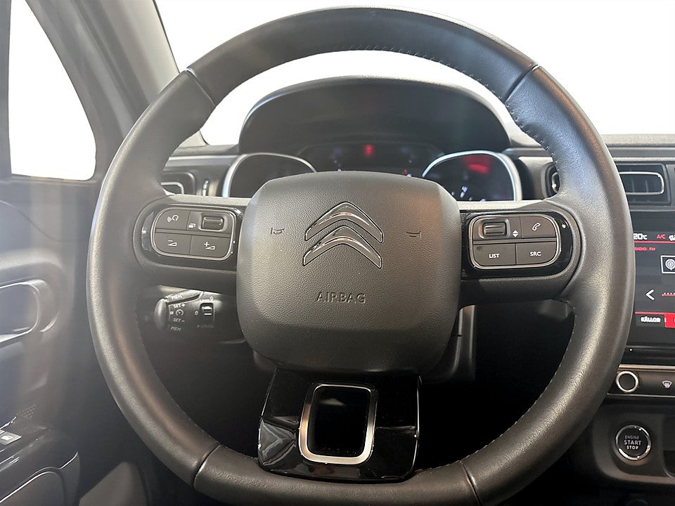 Bild på Citroën C3 Shine 1.2 PT 110hk Aut P-SENSORER