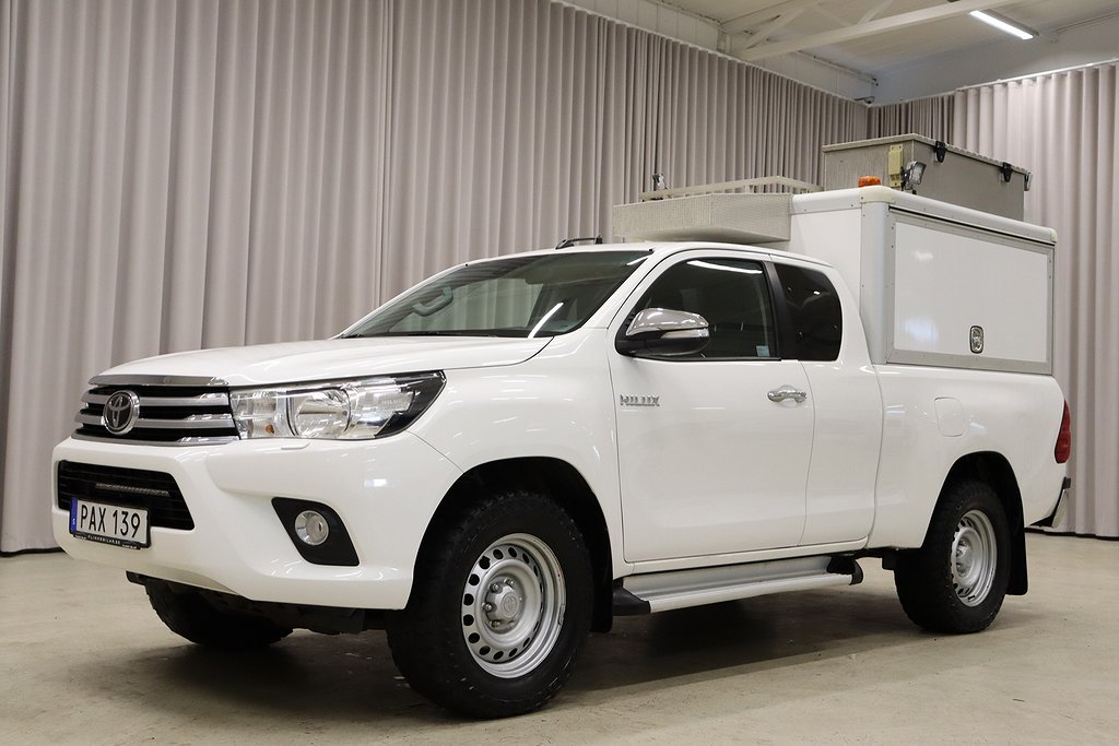 Toyota Hilux AWD 150HK Servicebil Kåpa MycketUtrustning Moms