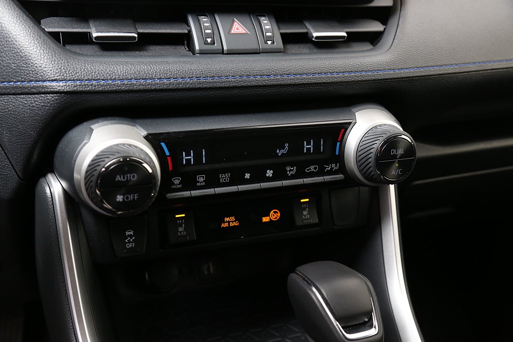 Toyota RAV4 Hybrid AWD-i E-CVT Style 222hk Leasbar