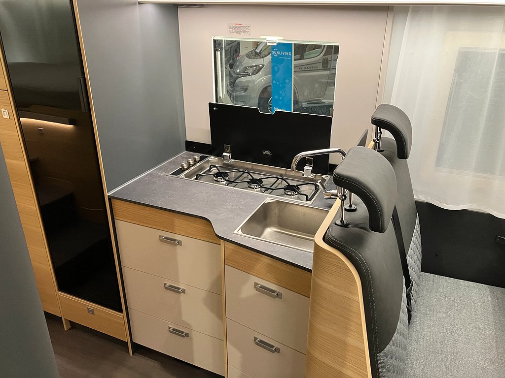Adria Coral XL 660 SL / Automat / Alde / Markis /  - Adria