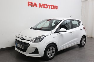 Halvkombi Hyundai i10 1 av 9