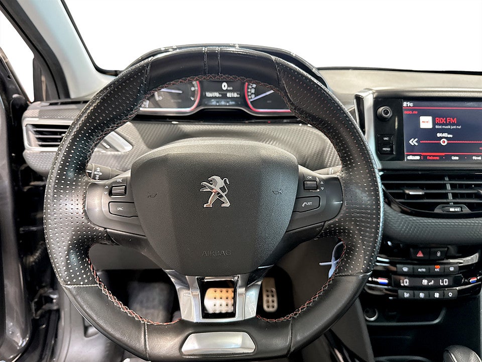 Bild på Peugeot 2008 GT-Line 1.2 PT 110hk Aut PANO FARTHÅLLARE