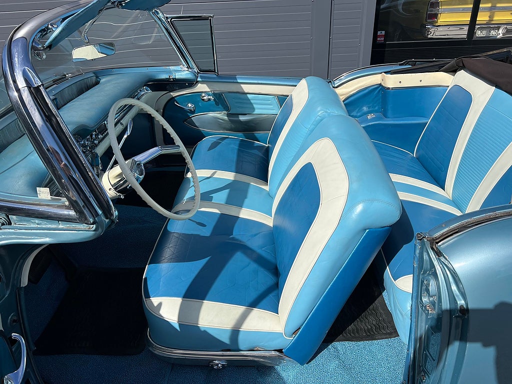 Oldsmobile Ninety-Eight Convertible Coupé 6.1 V8 Hydra-Matic, 4-trinn, 309hk, 1958