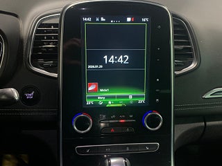 Minibuss Renault Grand Scénic 20 av 25