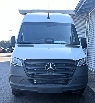 Transportbil - Skåp Mercedes-Benz Sprinter 2 av 11