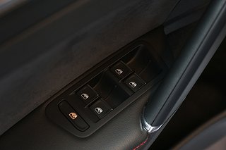 Halvkombi Volkswagen Golf 11 av 24