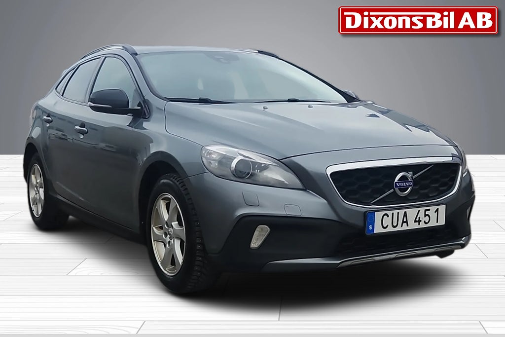 Volvo V40 Cross Country T3 Momentum / GPS Navigator
