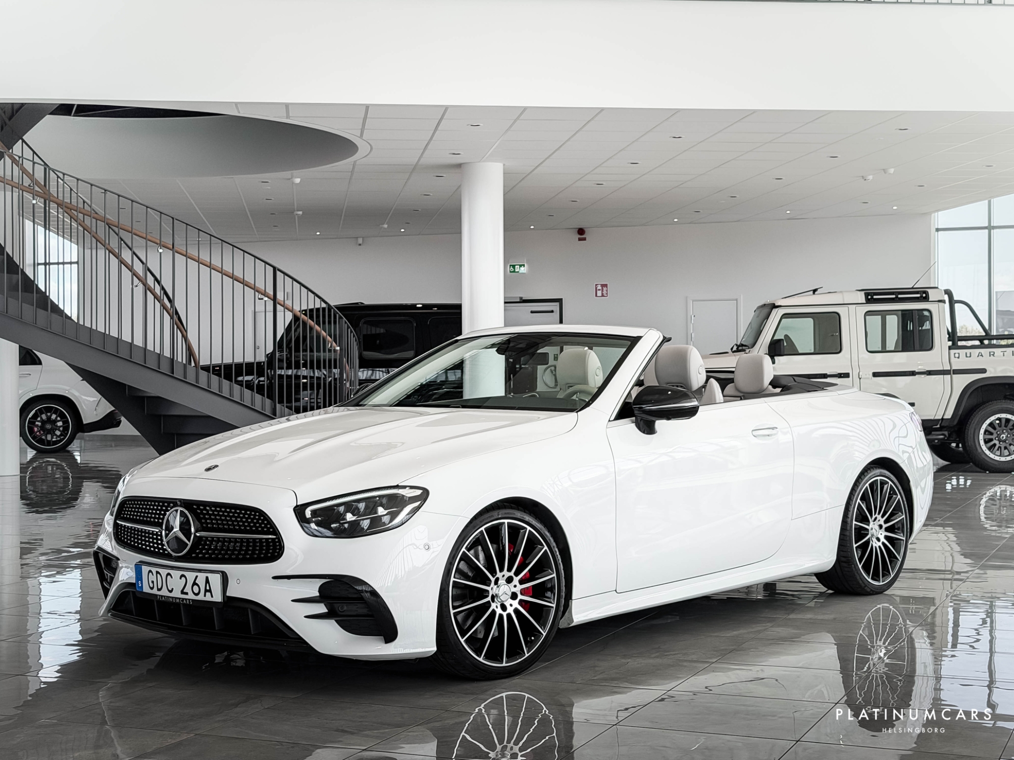 Mercedes-Benz E