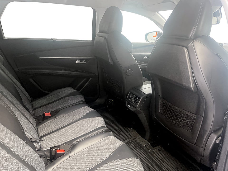 Bild på Peugeot 5008 Allure 1.6 BHDi 120hk Aut 7-SITS DRAG EN ÄGARE