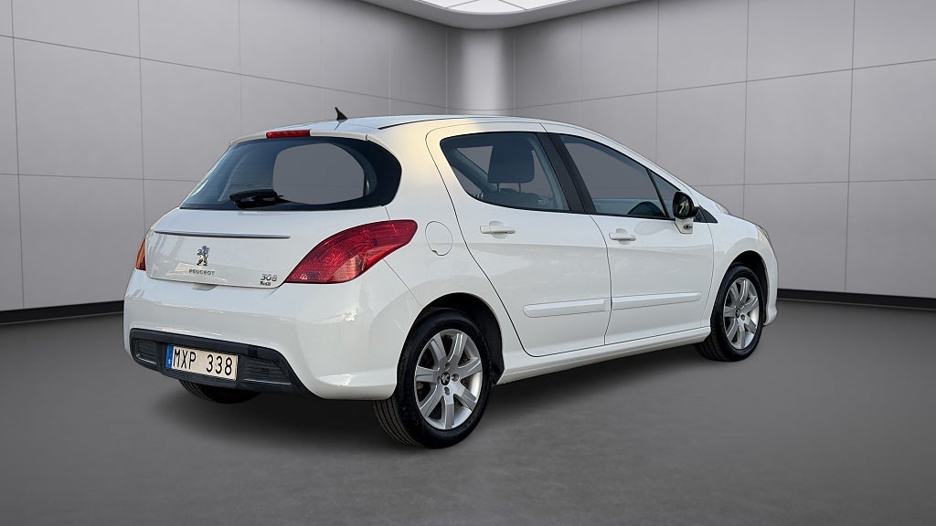 Peugeot 308 5-dörrar 1.6 e-HDi FAP Vinterhjul  - miniatyr 5