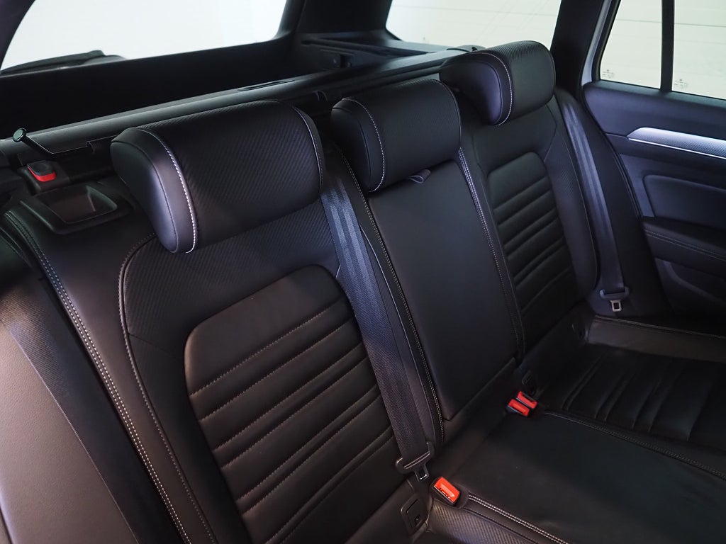 Volkswagen Passat SC TSI 280hk 4M GTR |Pano|Drag|Värmare|Navi|Cockpit| 2018