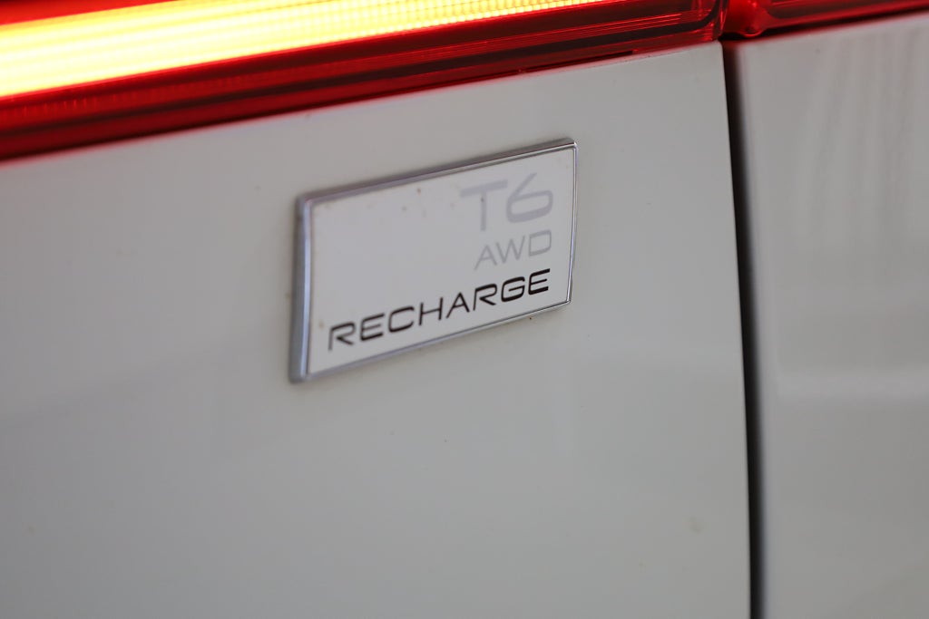 Volvo XC60 Recharge T6 340hk Inscription Exp AWD H/K Pano Drag