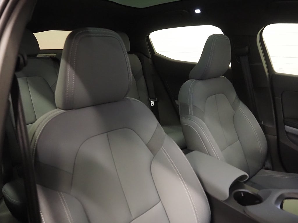 Polestar 2 LRDM 408hk |Plus|Pilot Lite|Drag|H/K|Pano|360°| 2023