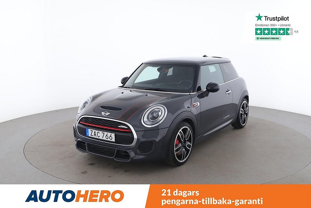 MINI Cooper John Works 3-dörrars / NYSERVAD, H/K, GPS, 231HK